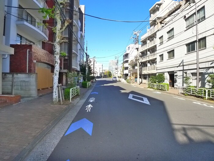 物件外観写真6　(周辺環境)