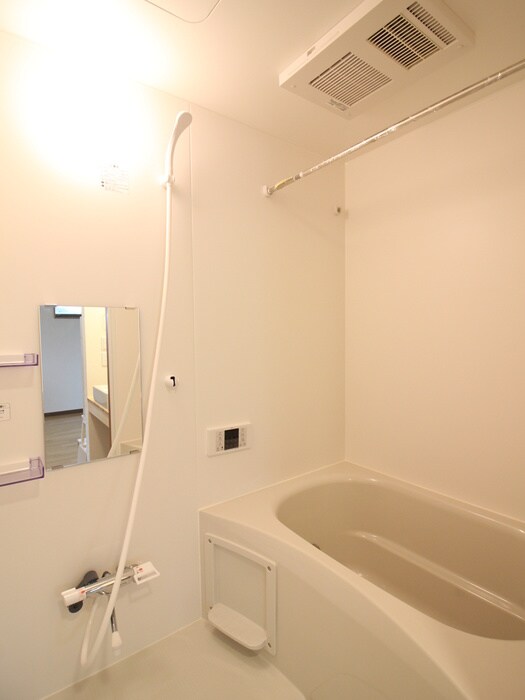 物件内観写真11　(バス／シャワールーム等)