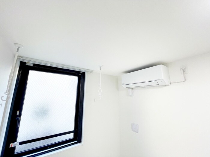 物件内観写真18　(室内からの展望)