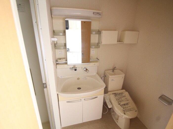 物件内観写真12　(洗面)