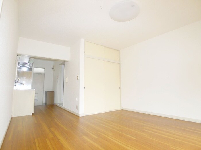 物件内観写真18　(居室)