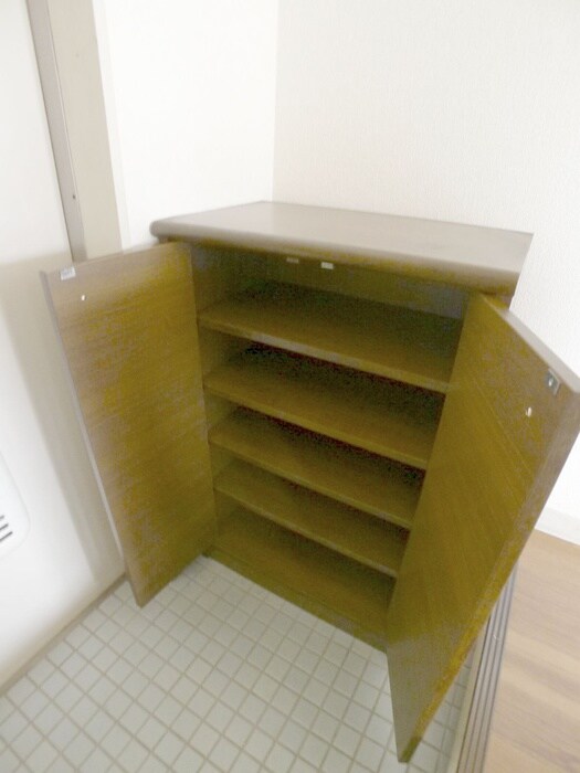 物件内観写真19　(靴箱)