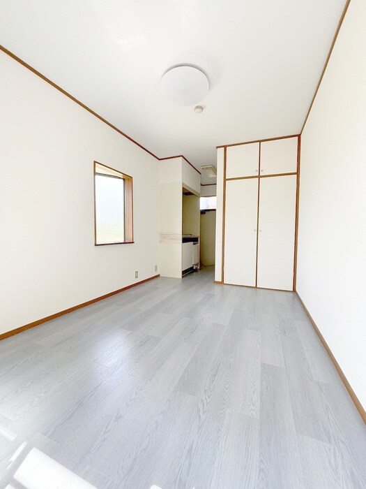 物件内観写真9　(居室)