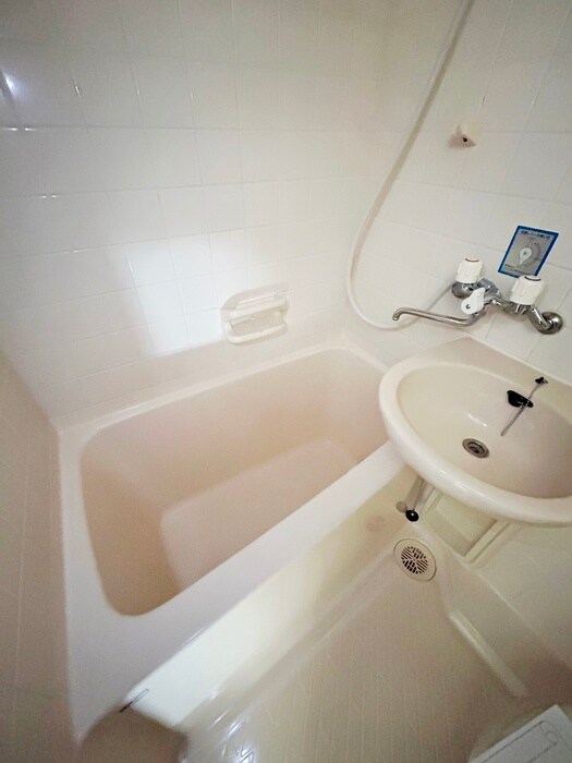 物件内観写真12　(バス／シャワールーム等)