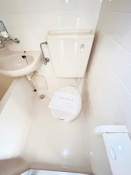 物件内観写真13　(トイレ)