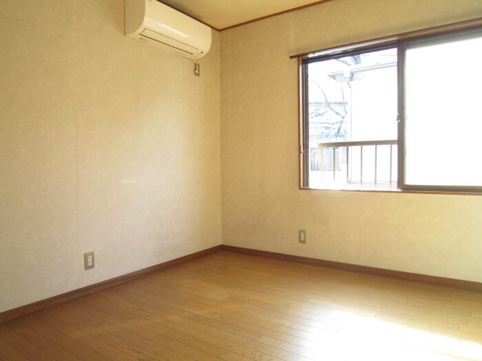 物件内観写真13　(居室)