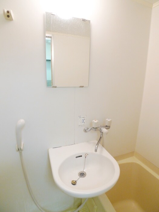 物件内観写真9　(洗面)