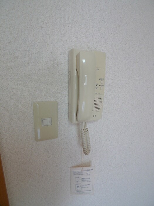 物件内観写真17　(室内からの展望)