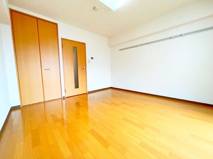 物件内観写真18　(居室)