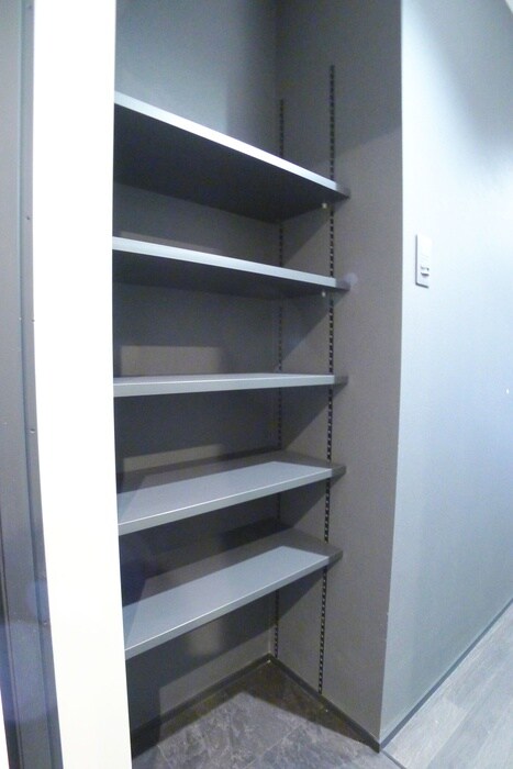 物件内観写真14　(靴箱)