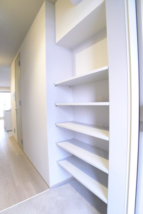 物件内観写真16　(靴箱)