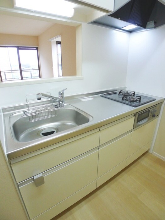 物件内観写真3　(キッチン)