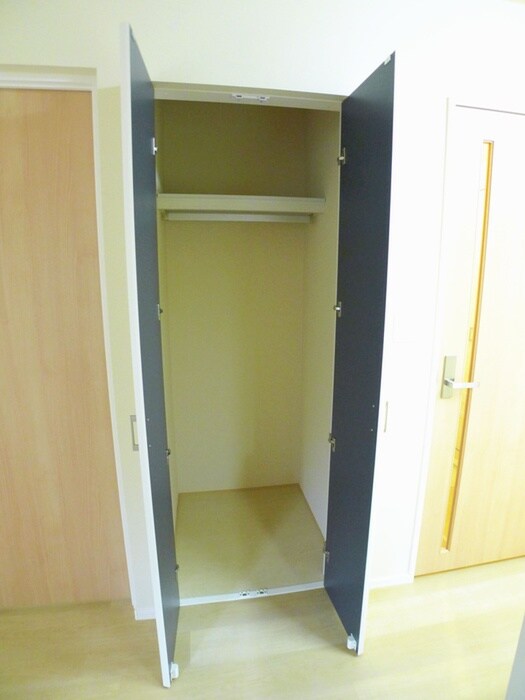 物件内観写真9　(収納)