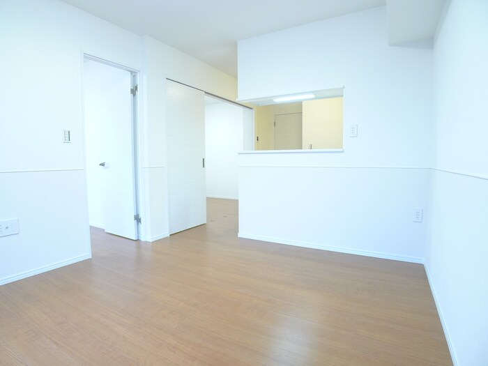 物件内観写真14　(居室)