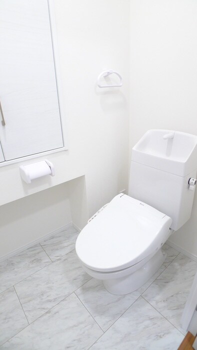 物件内観写真18　(トイレ)