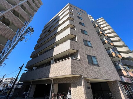 クレストパレス外観写真