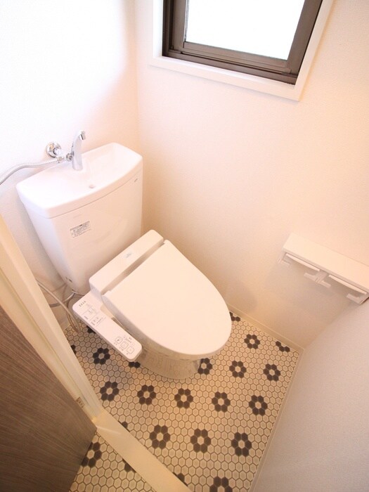 物件内観写真11　(トイレ)