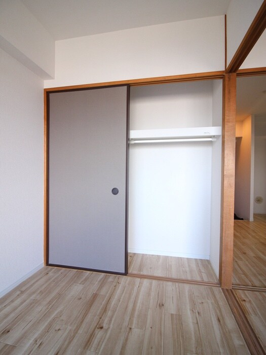 物件内観写真15　(収納)