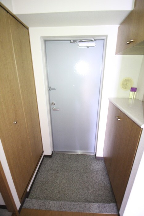 物件内観写真20　(玄関)