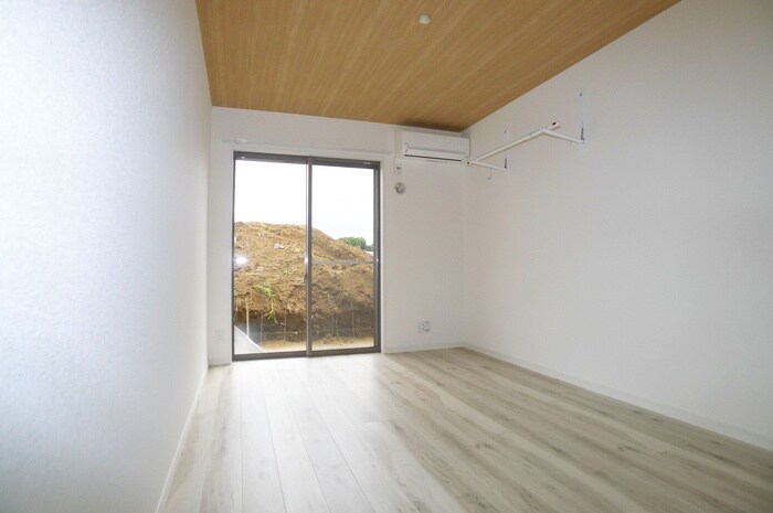 物件内観写真13　(居室)