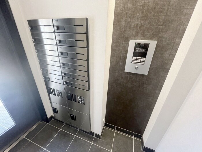 物件外観写真2　(建物設備)