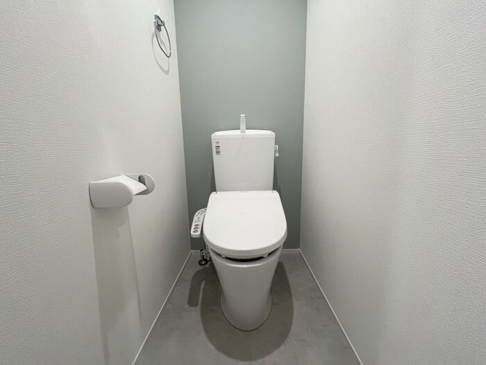 物件内観写真13　(トイレ)