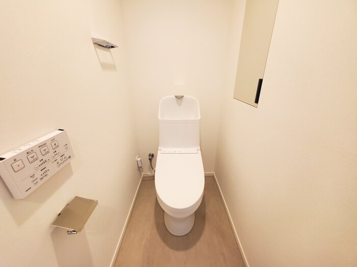 物件内観写真15　(トイレ)