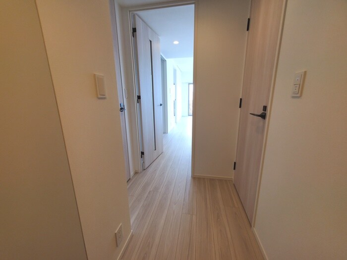 物件内観写真19　(廊下)