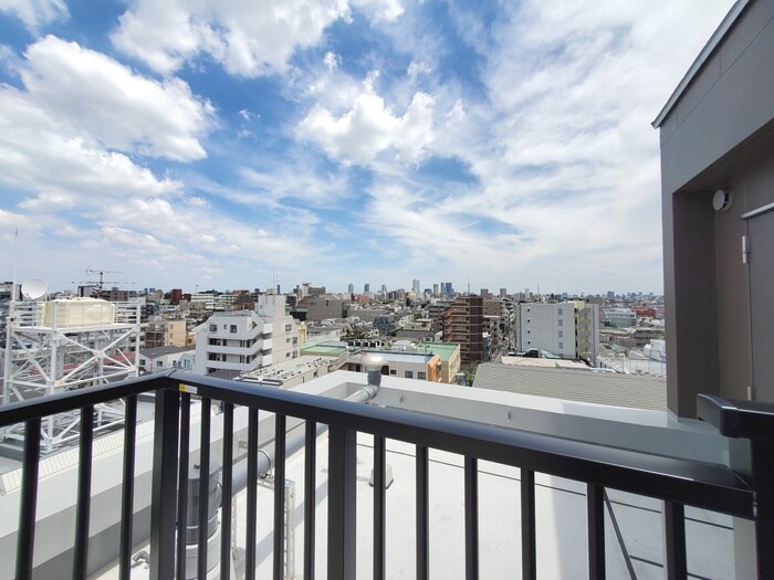 物件内観写真21　(室内からの展望)