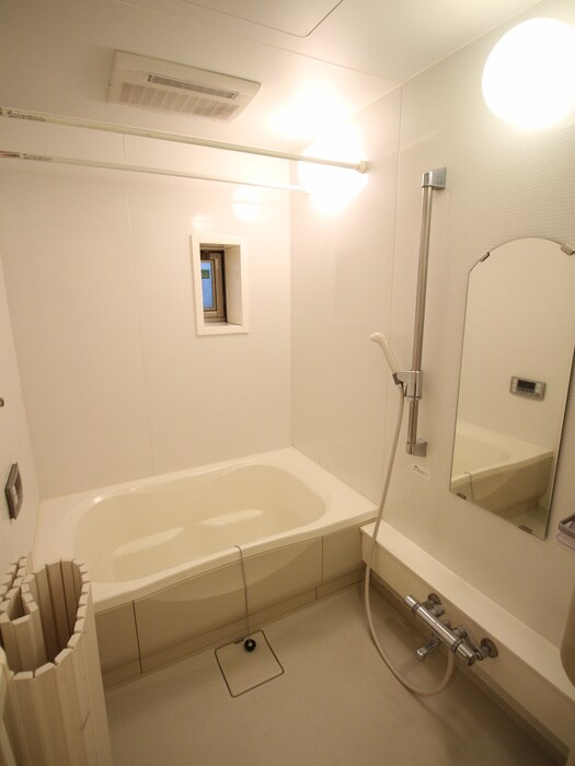 物件内観写真13　(バス／シャワールーム等)