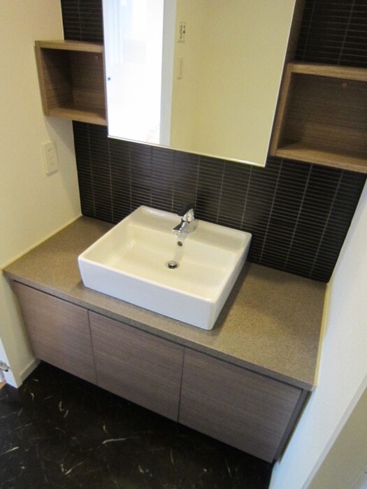 物件内観写真14　(洗面)