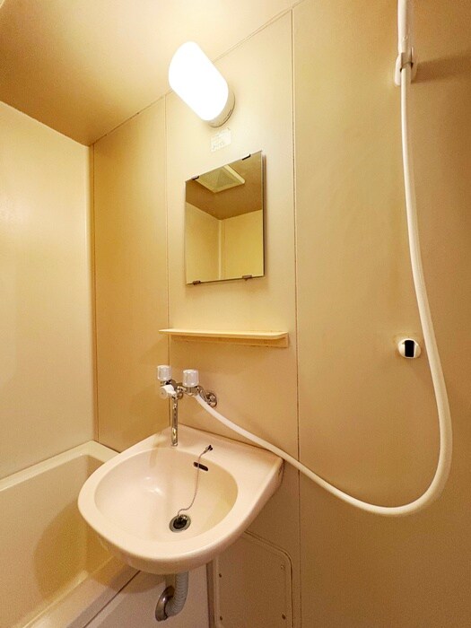 物件内観写真12　(洗面)