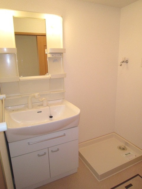 物件内観写真8　(内観写真)