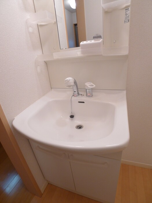 物件内観写真8　(洗面)