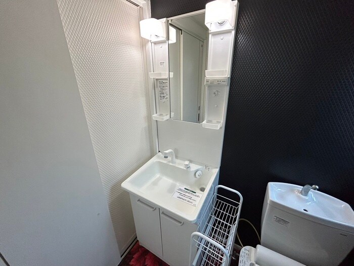 物件内観写真11　(洗面)