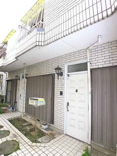 ﾛｰｽﾞｶﾞｰﾃﾞﾝﾊｳｽS89番館(42)外観写真