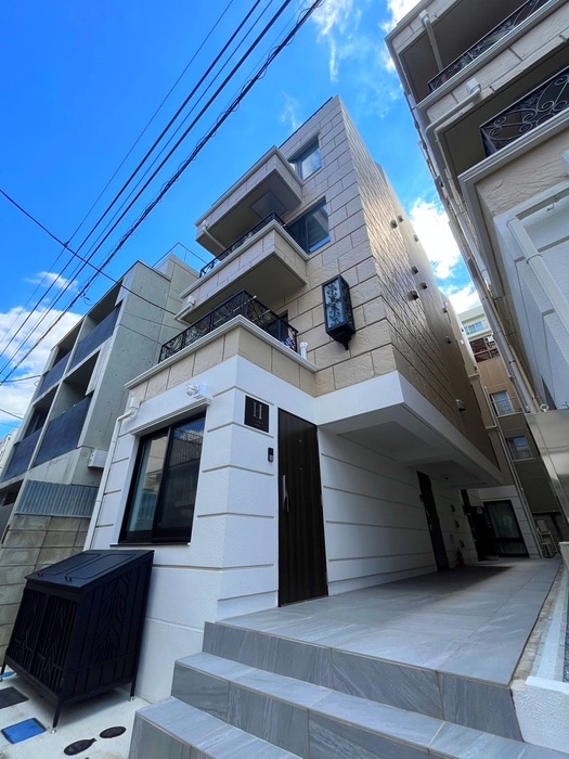 物件外観写真1　(外観写真)