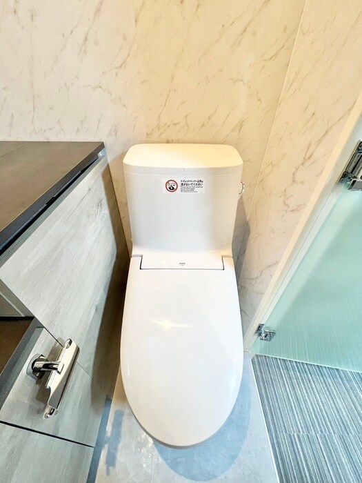 物件内観写真17　(トイレ)