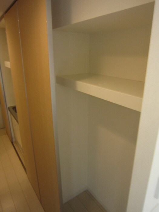 物件内観写真12　(収納)