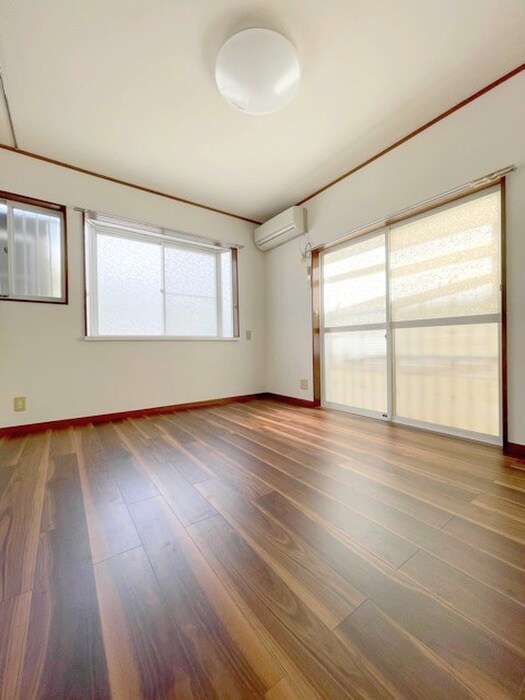 物件内観写真7　(居室)