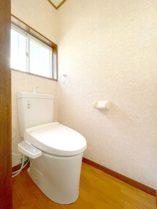 物件内観写真14　(トイレ)