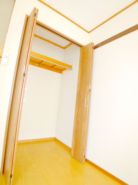 物件内観写真18　(収納)