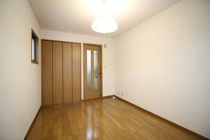 物件内観写真13　(居室)