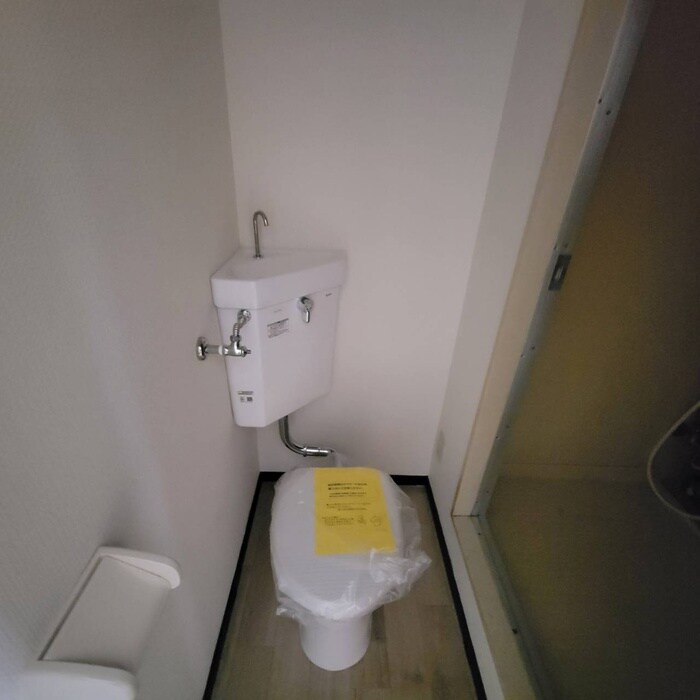 物件内観写真12　(トイレ)