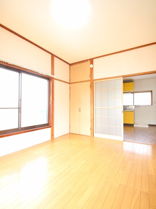 物件内観写真8　(居室)