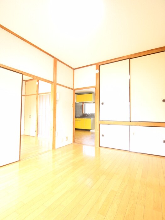 物件内観写真19　(居室)