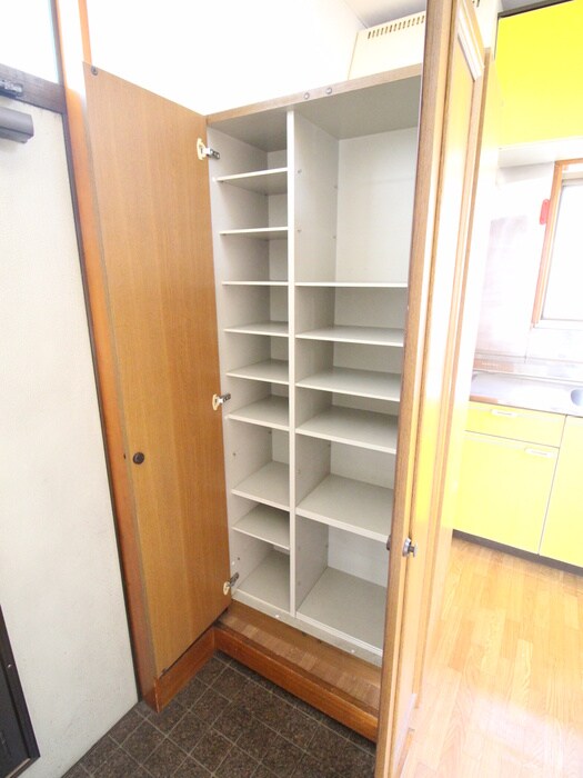 物件内観写真21　(靴箱)