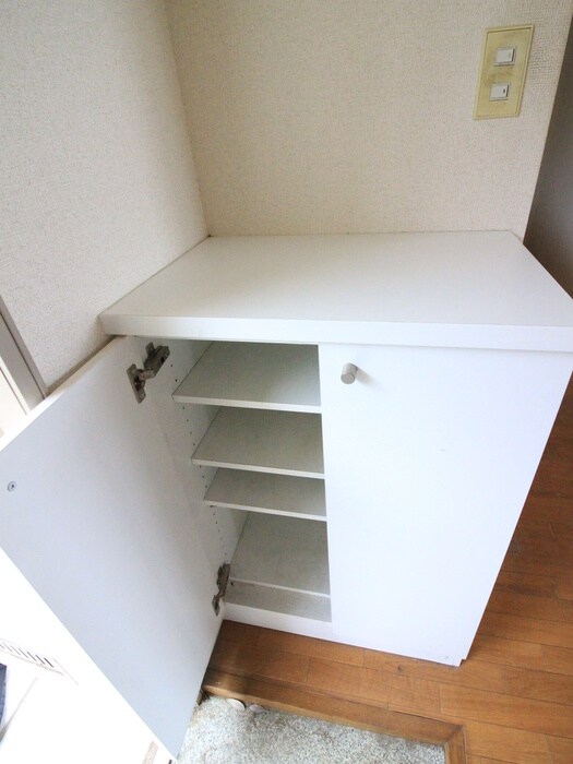 物件内観写真17　(靴箱)