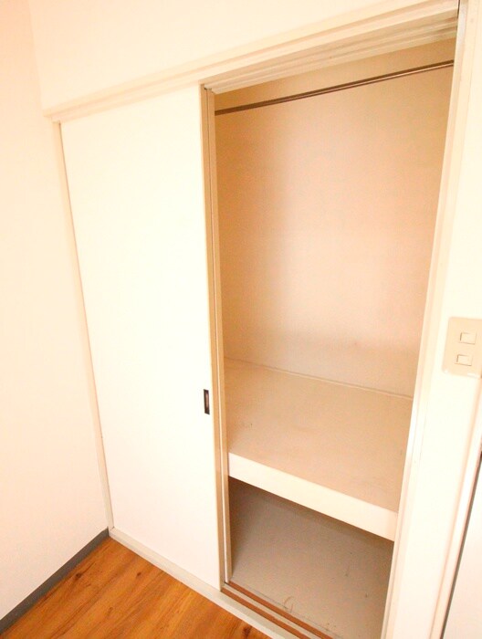 物件内観写真14　(収納)