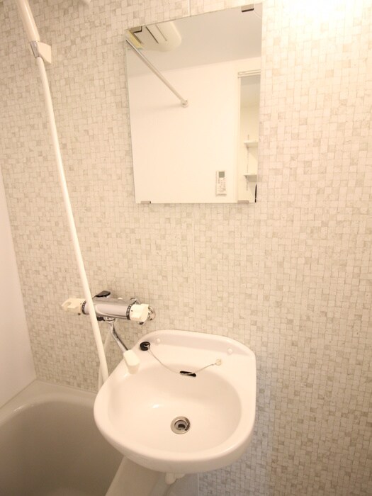 物件内観写真14　(洗面)